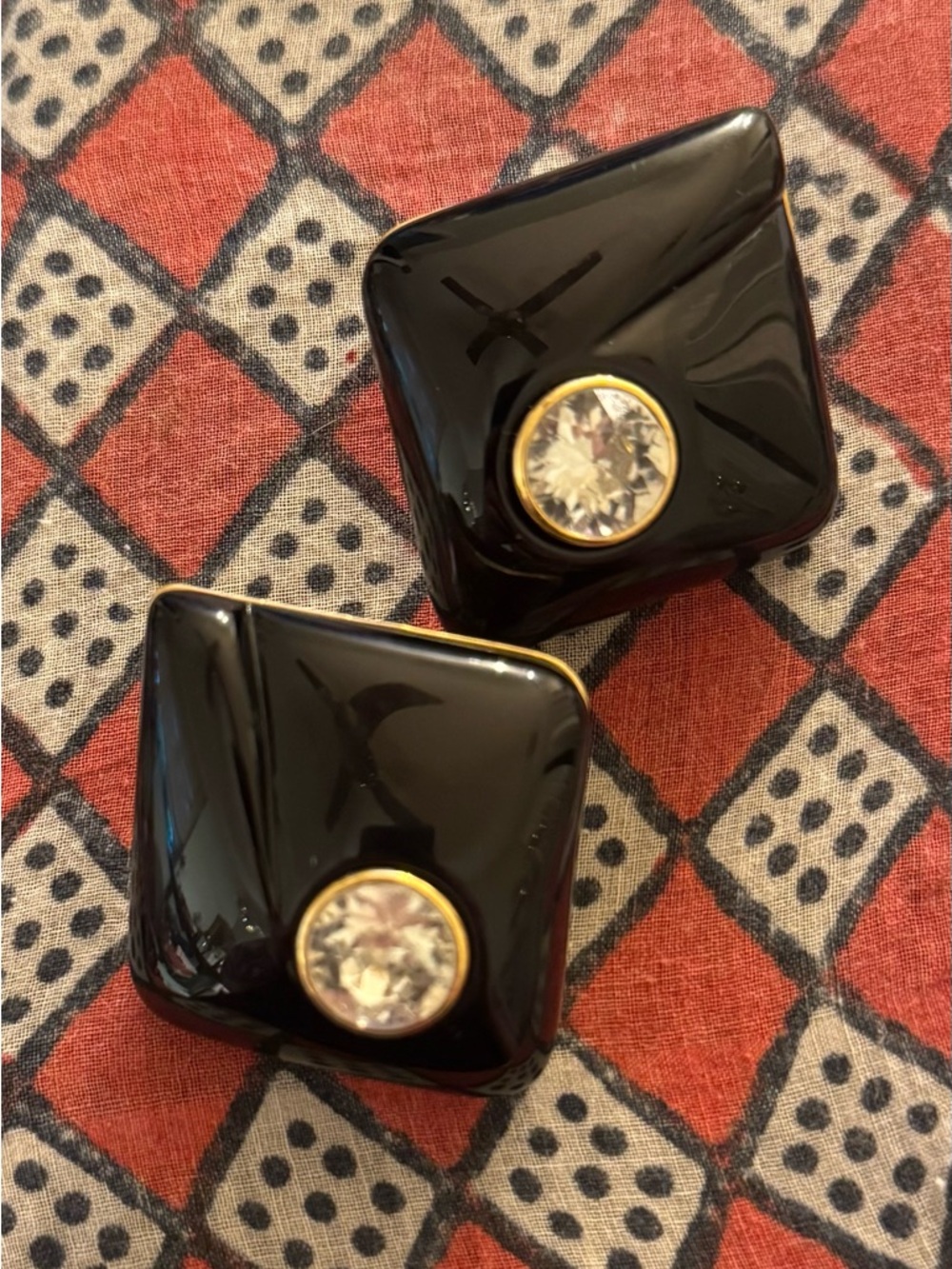 Black Diamond Lucite VTG Italian Earrings with Clear Crystal and Gold Trim - Picture 5 of 13